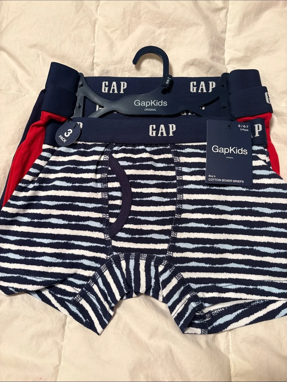 GAP Kids 3-Pack Boxer Briefs in Navy, Red & Striped